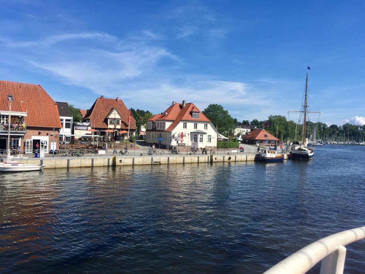 Krabbes Hafenliebe Neustadt in Holstein Exterior foto